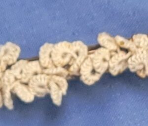 Cream Meadow Hand-Tatted Lace Barrette